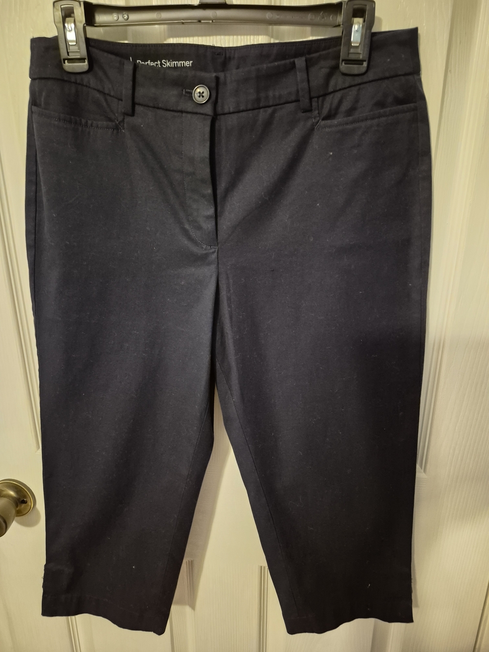 Talbots Black Perfect Skimmer Capris